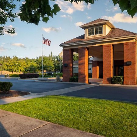 Homewood Suites Medford Exteriér fotografie