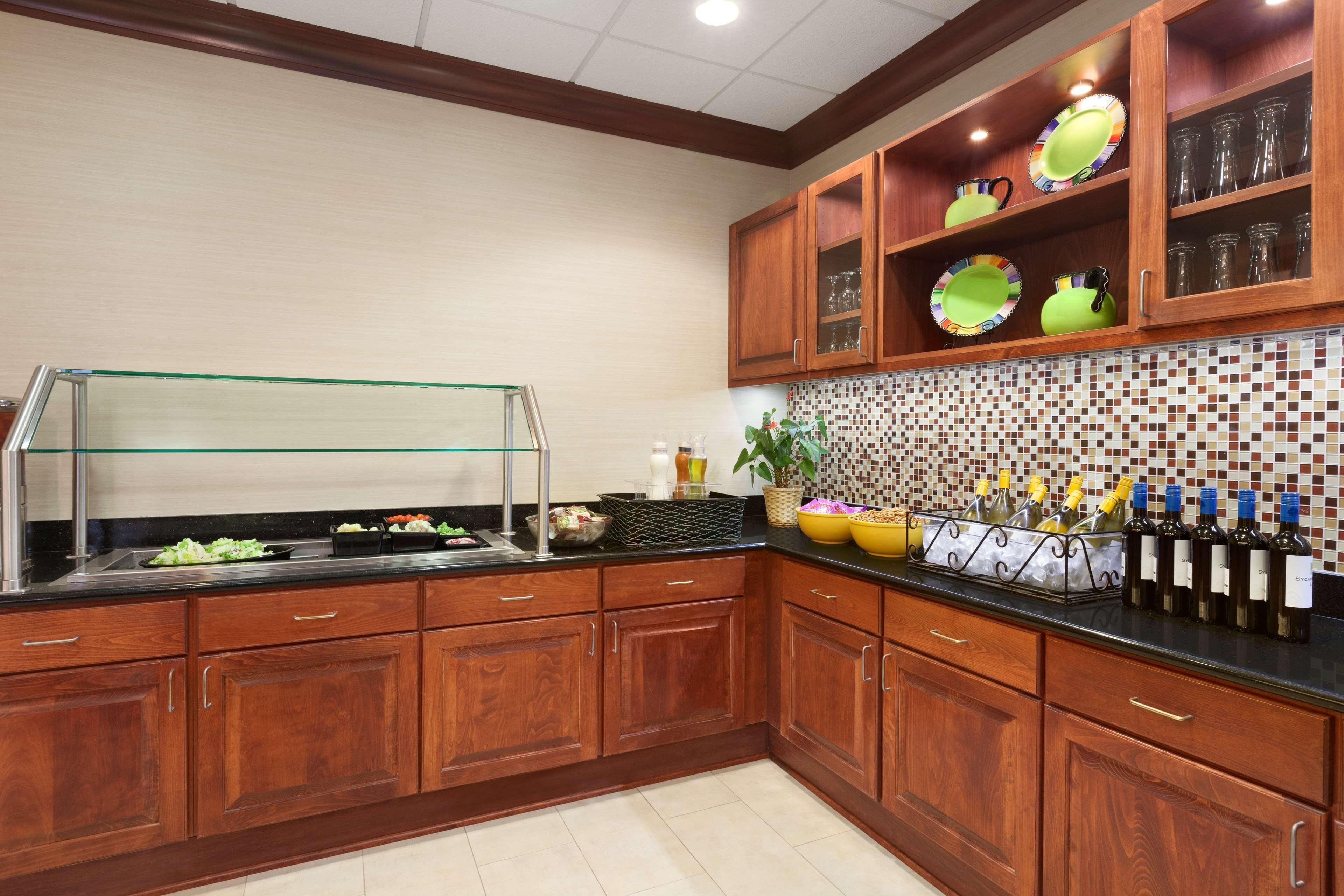 Homewood Suites Medford Exteriér fotografie