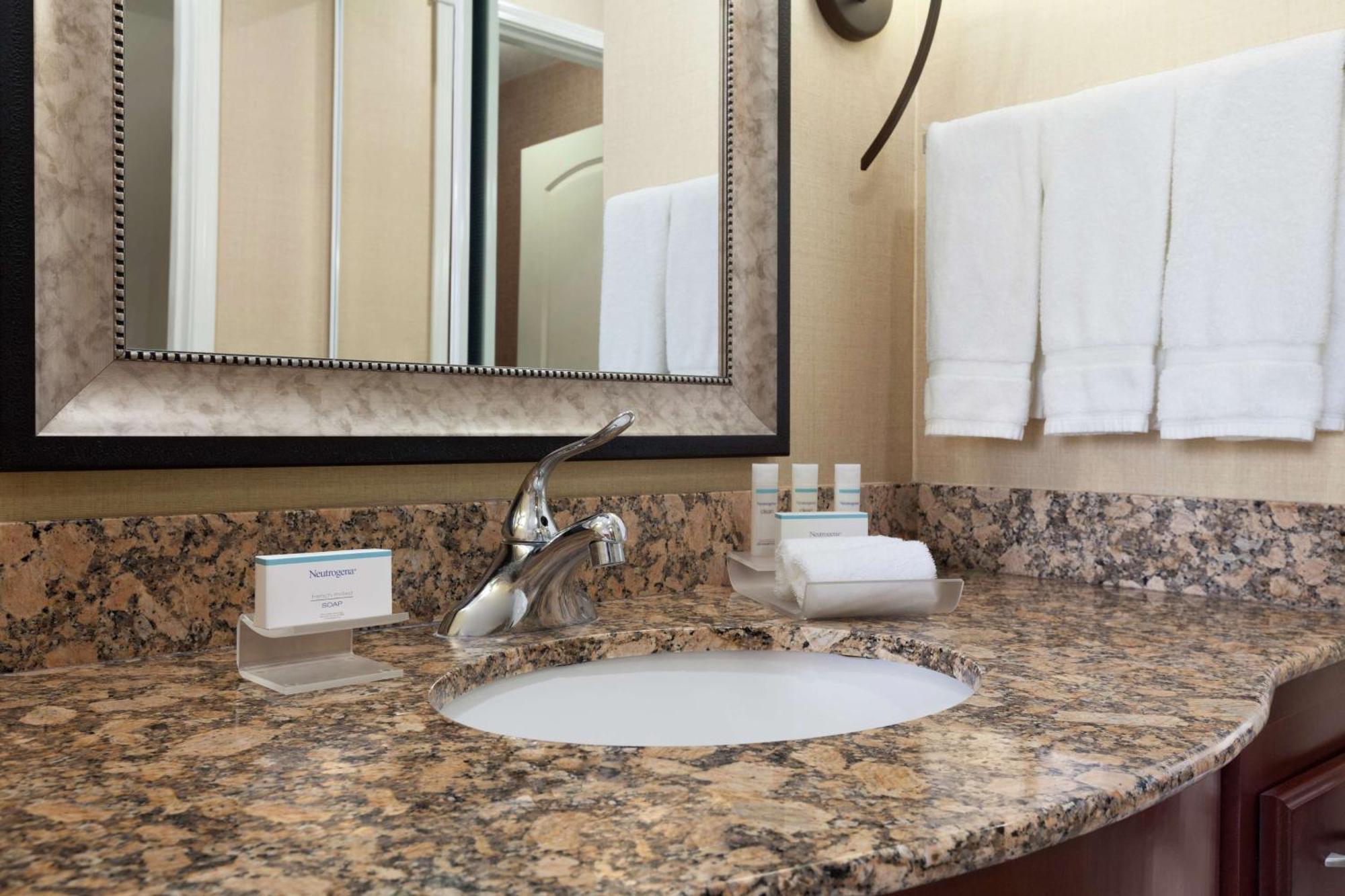 Homewood Suites Medford Exteriér fotografie