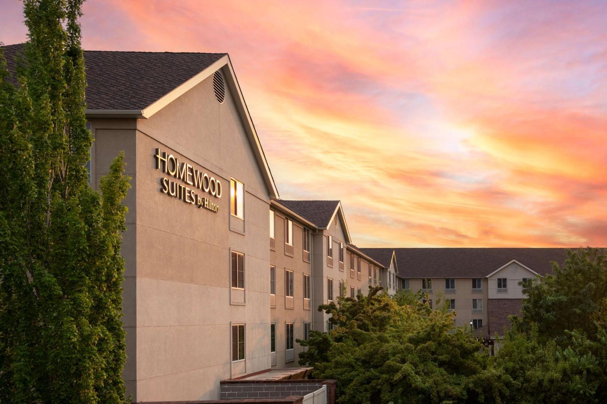 Homewood Suites Medford Exteriér fotografie