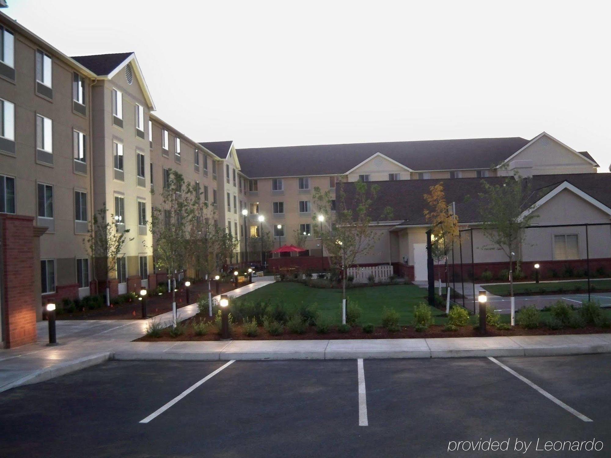 Homewood Suites Medford Exteriér fotografie